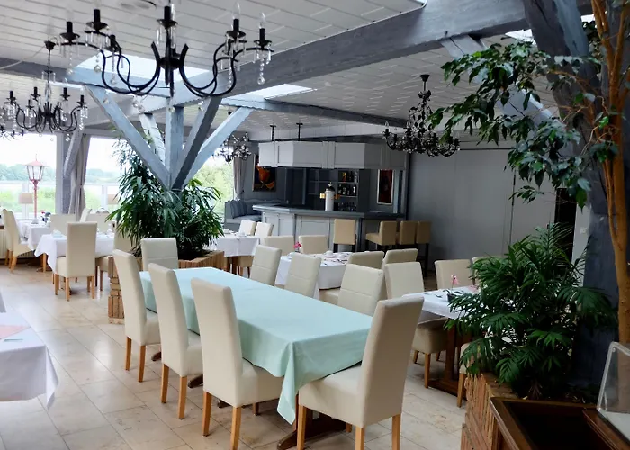 Seeblick Foersterhaus Hotel 3*