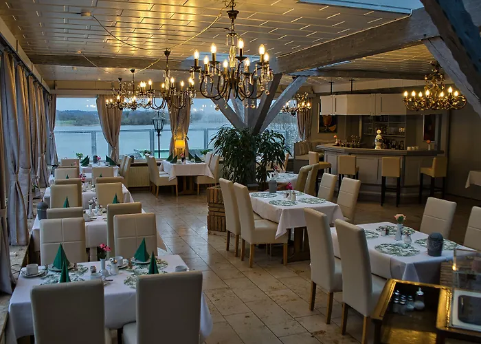 Seeblick Foersterhaus Hotel 3*